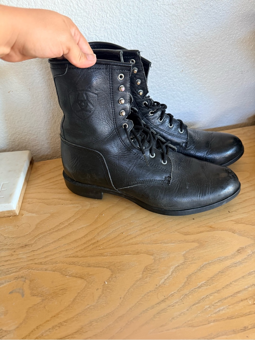 Ariat Black Leather Lace-Up Chukka Boots